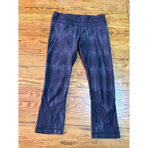 Lululemon Run Top Speed Crop Scratch Match Black Multi Leggings Wm Size 6 LL112 - Picture 3 of 7
